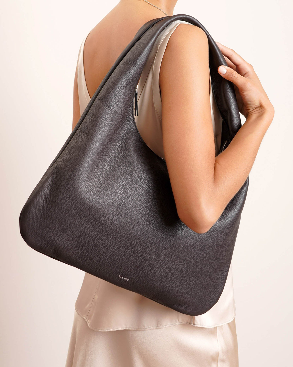 Everyday Medium brown leather shoulder bag The Row The more you